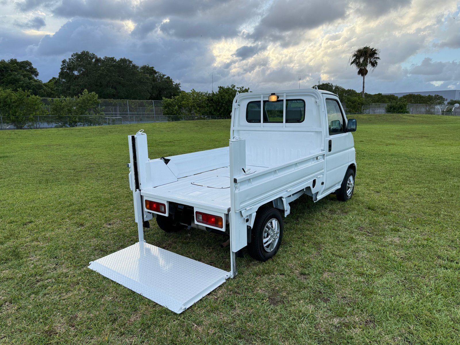 2000 Honda Acty JDM car for sale — photo 16 of 25