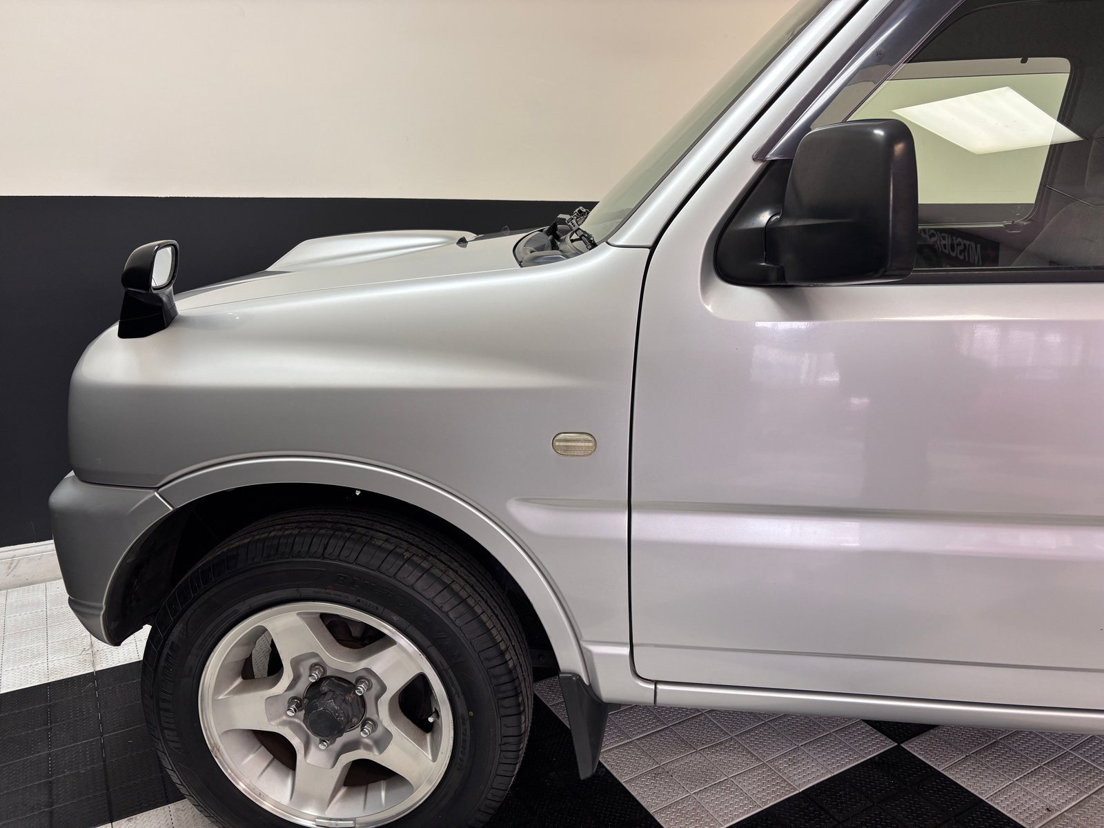 2000 Suzuki Jimny JDM car for sale — photo 8 of 25