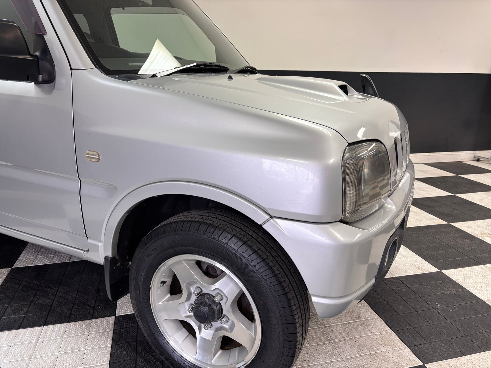 2000 Suzuki Jimny JDM car for sale — photo 10 of 25