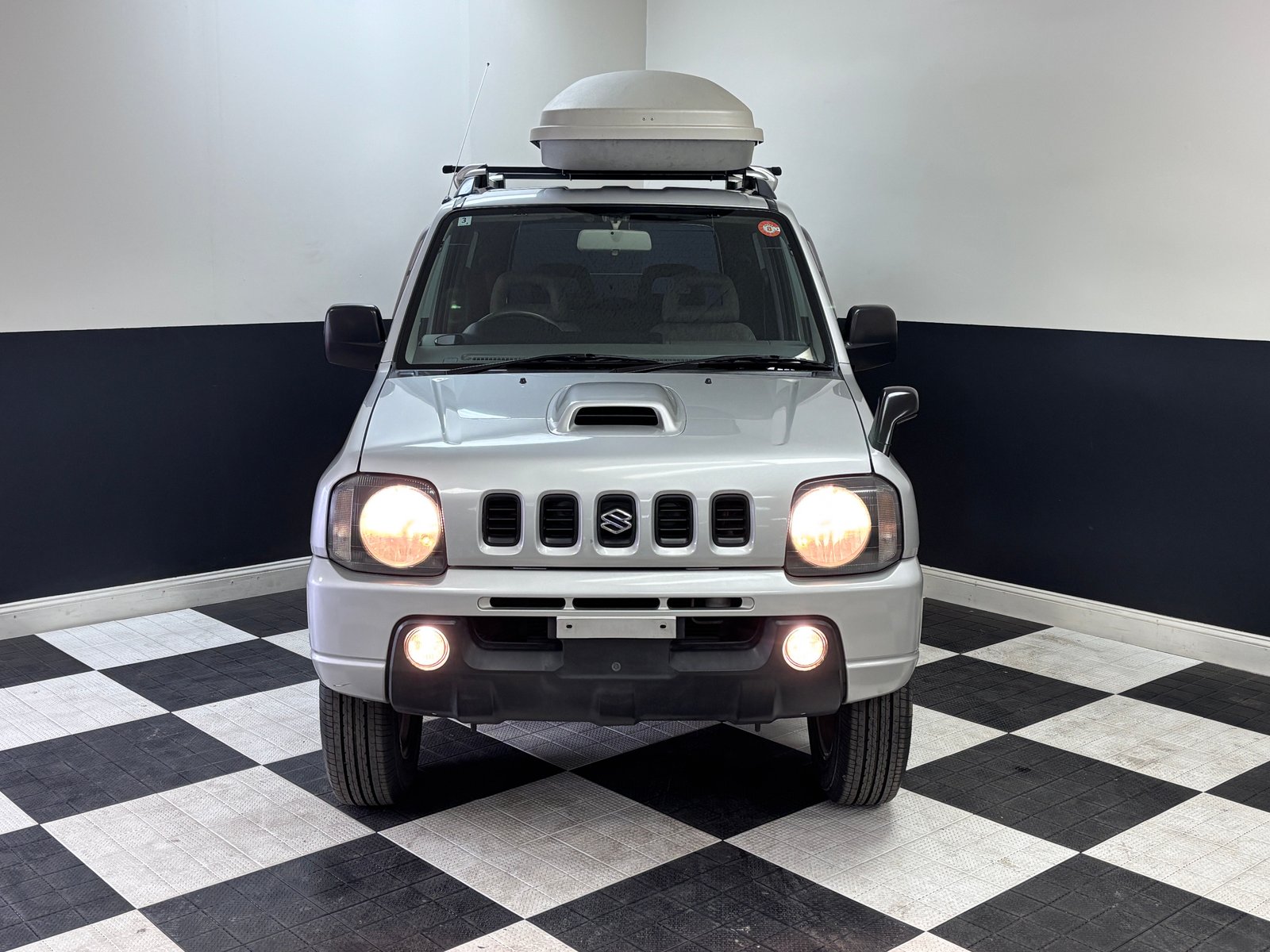 2000 Suzuki Jimny JDM car for sale — photo 3 of 25