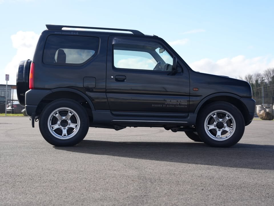 2000 Suzuki Jimny JDM car for sale — photo 6 of 15