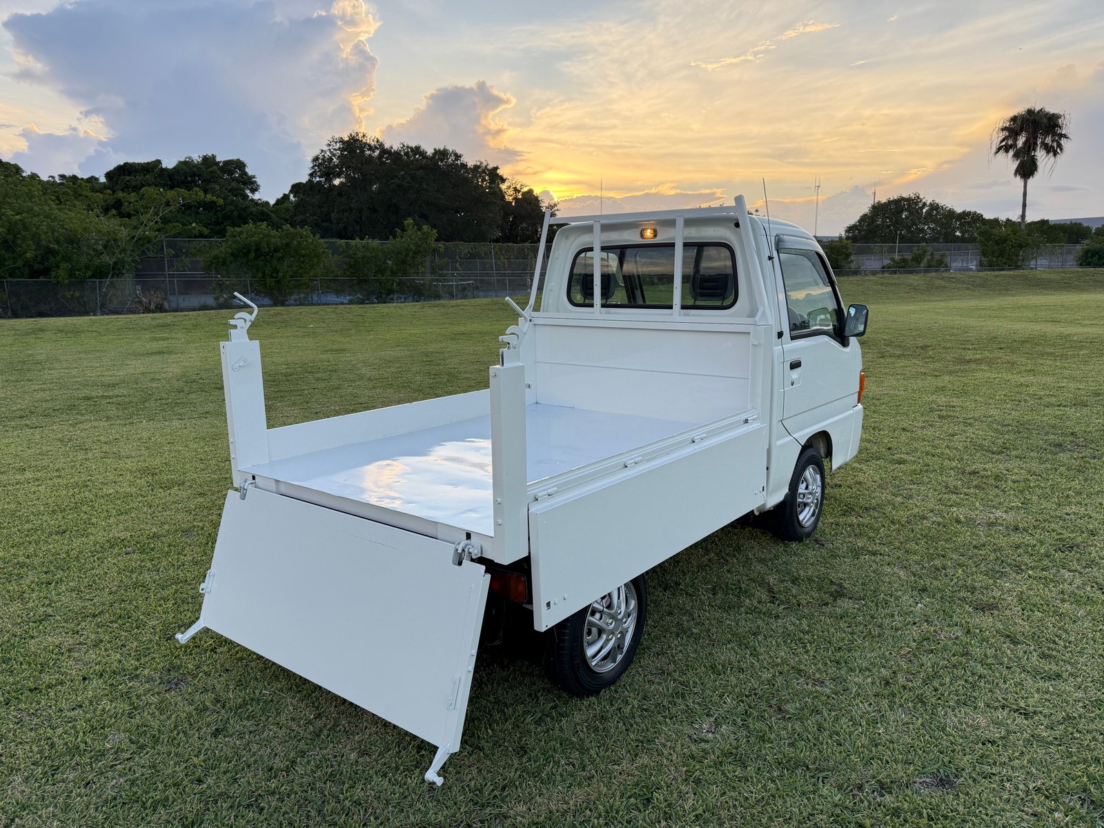 2001 Subaru Sambar JDM car for sale — photo 16 of 25
