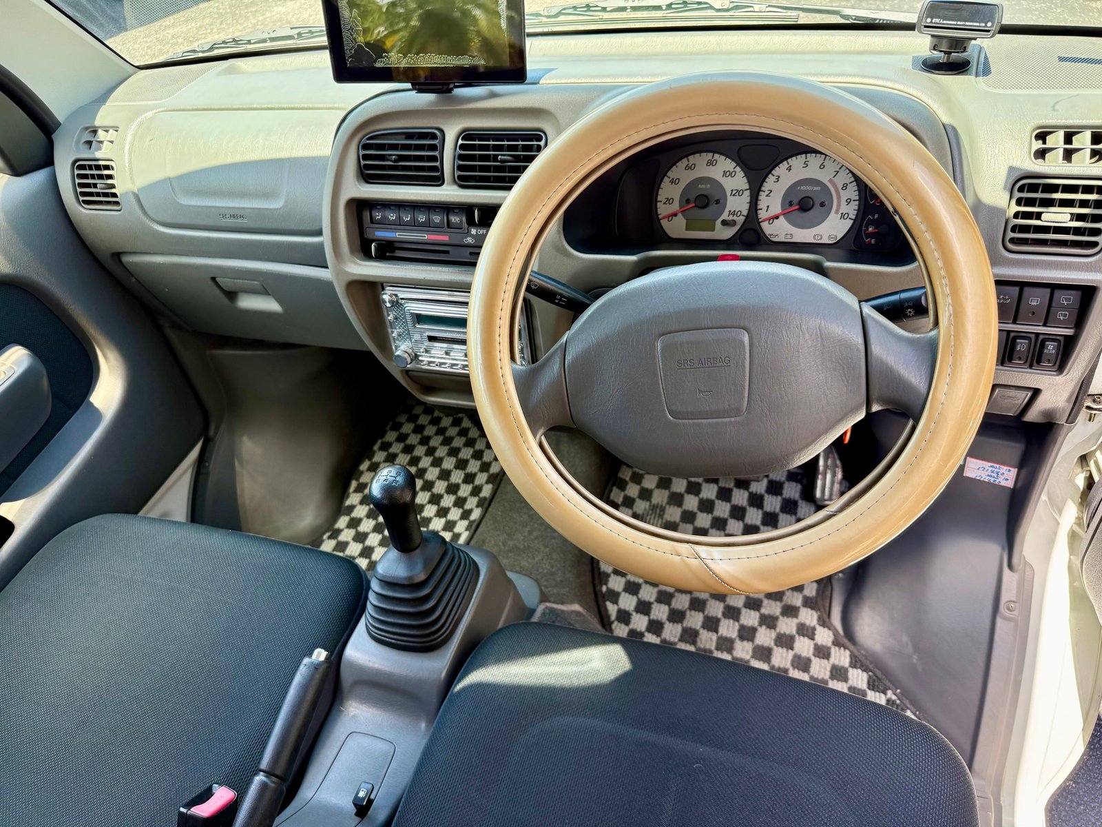 2001 Suzuki Every JDM car for sale — photo 14 of 21
