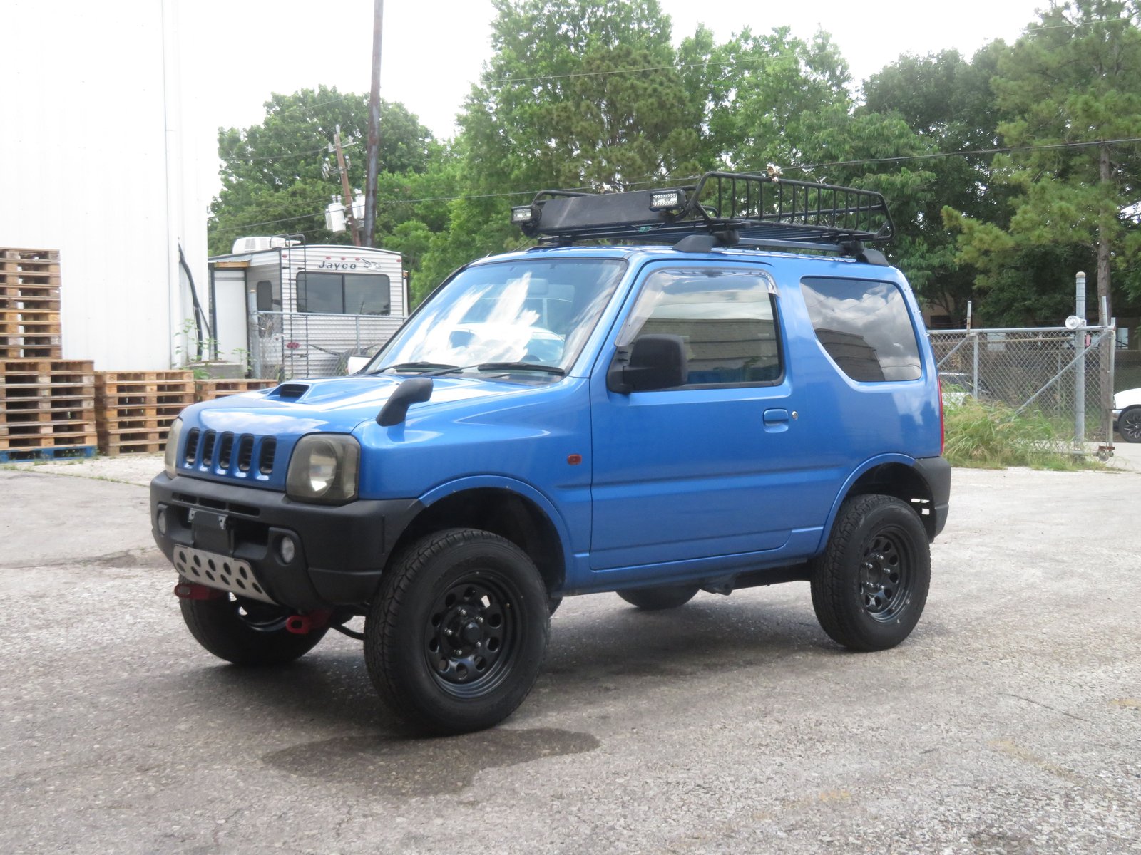 2001 Suzuki Jimny JDM car for sale — photo 4 of 25