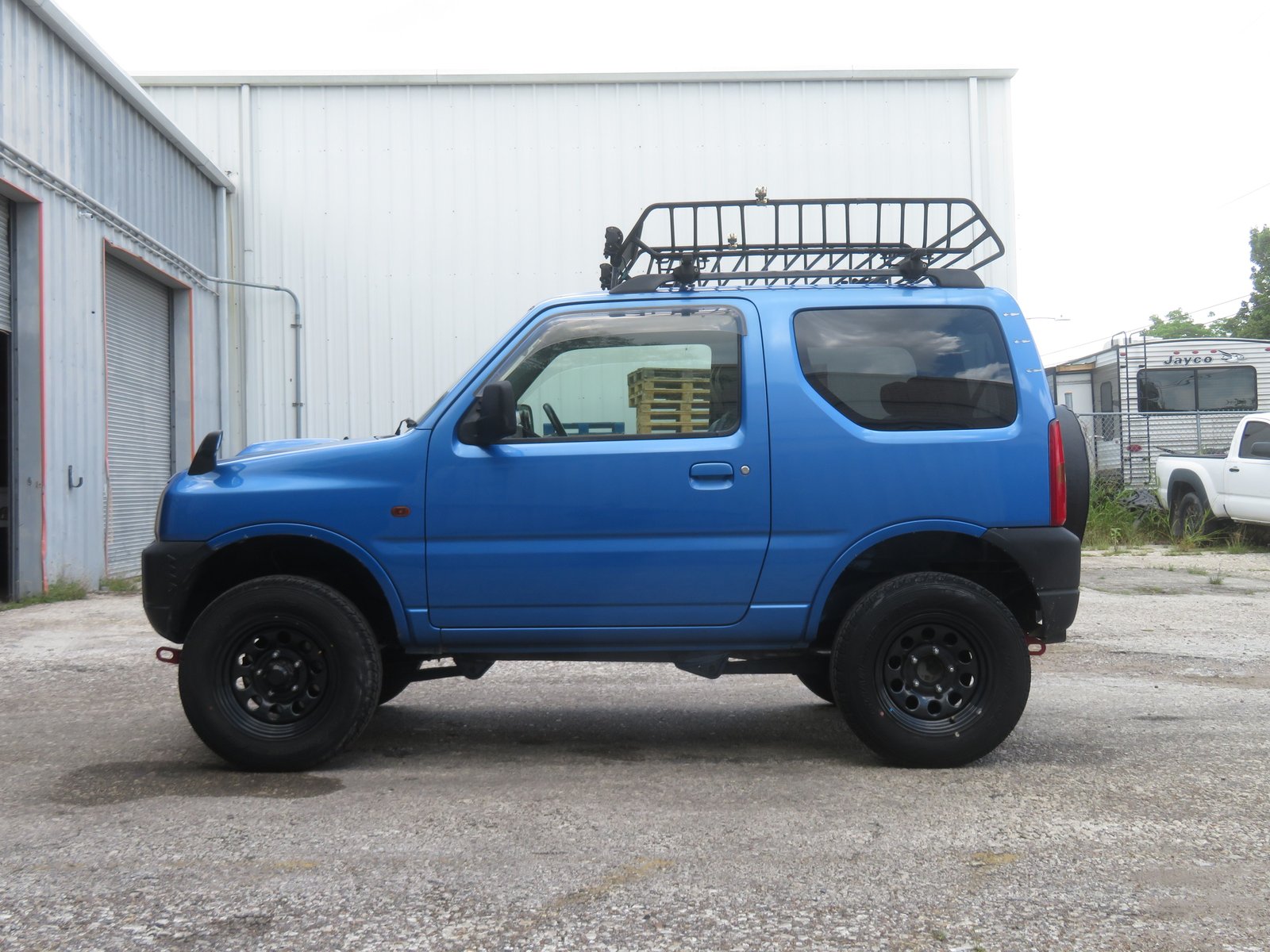 2001 Suzuki Jimny JDM car for sale — photo 5 of 25
