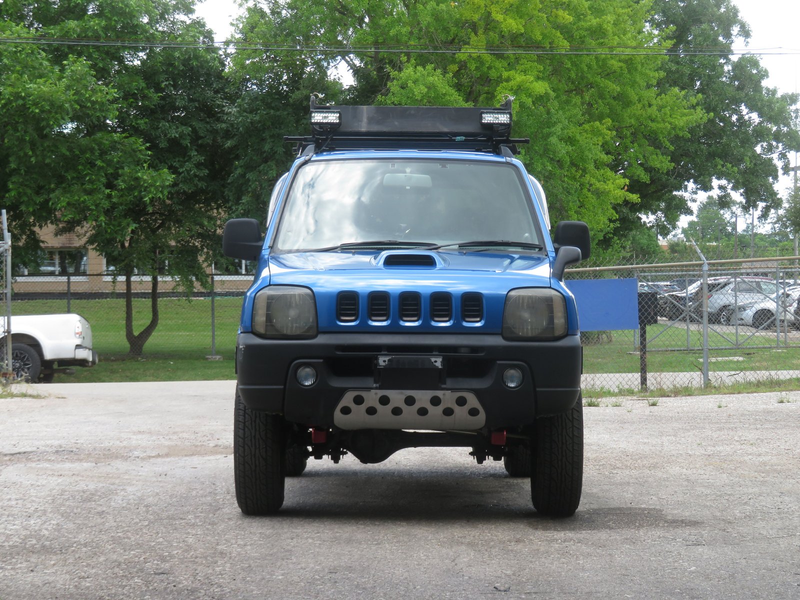 2001 Suzuki Jimny JDM car for sale — photo 2 of 25