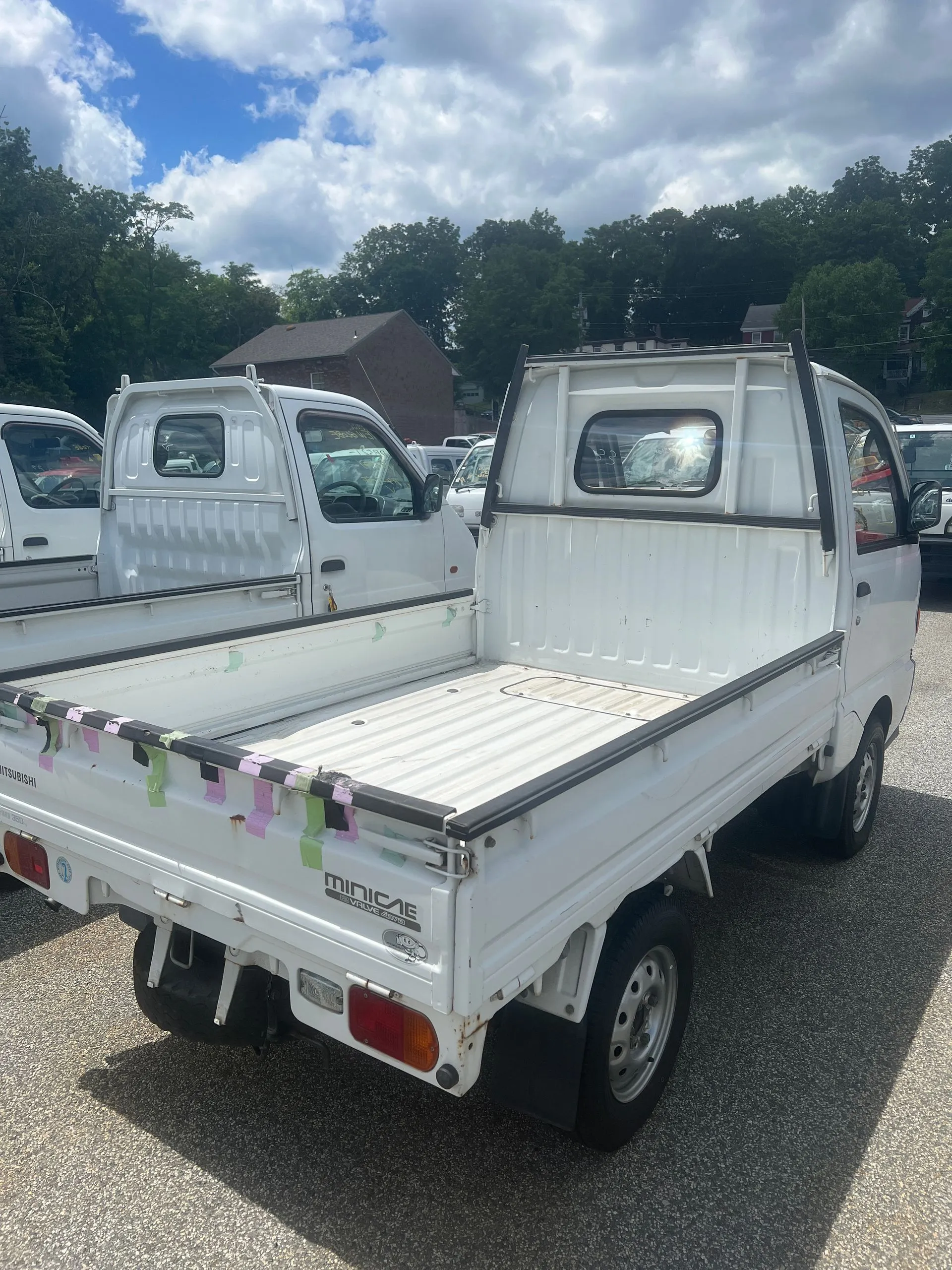 1995 Mitsubishi Minicab JDM car for sale — photo 3 of 9