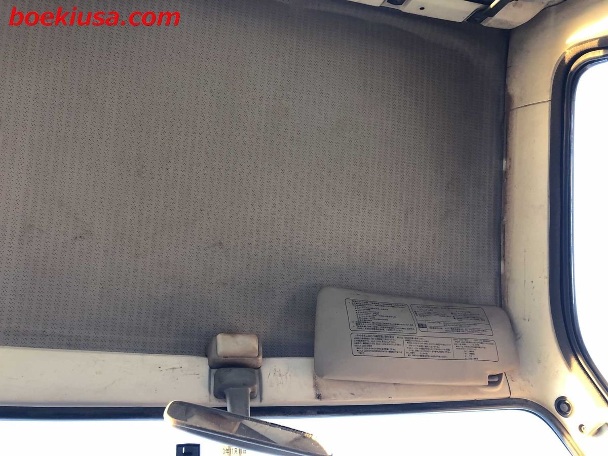 1993 Suzuki Carry JDM car for sale — photo 9 of 11