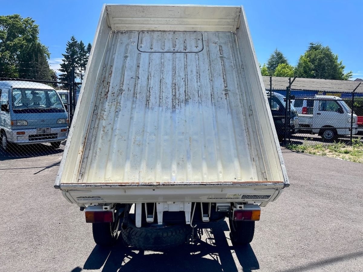 1994 Daihatsu Hijet JDM car for sale — photo 9 of 9