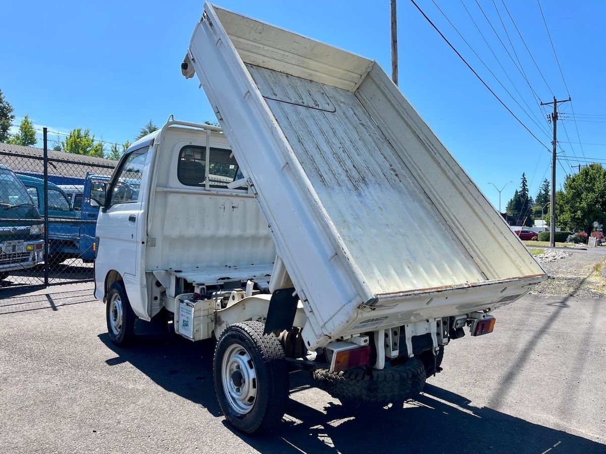 1994 Daihatsu Hijet JDM car for sale — photo 7 of 9