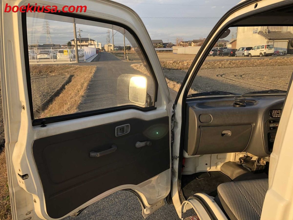 1994 Daihatsu Hijet JDM car for sale — photo 8 of 11