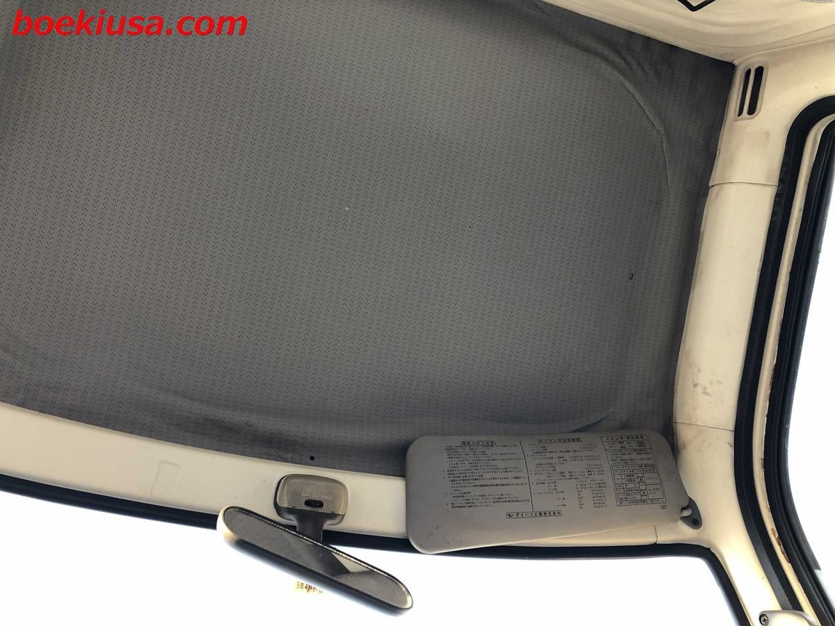 1994 Daihatsu Hijet JDM car for sale — photo 11 of 11
