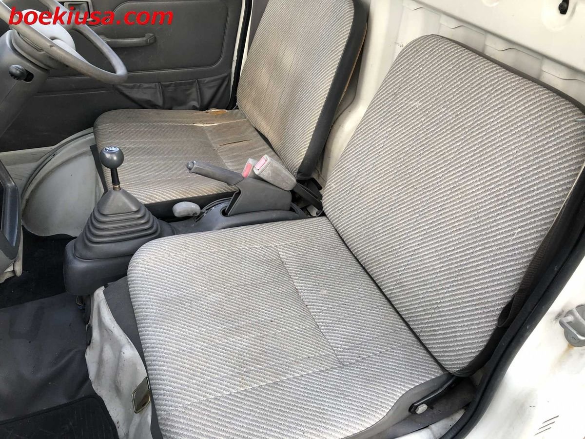 1994 Daihatsu Hijet JDM car for sale — photo 10 of 11