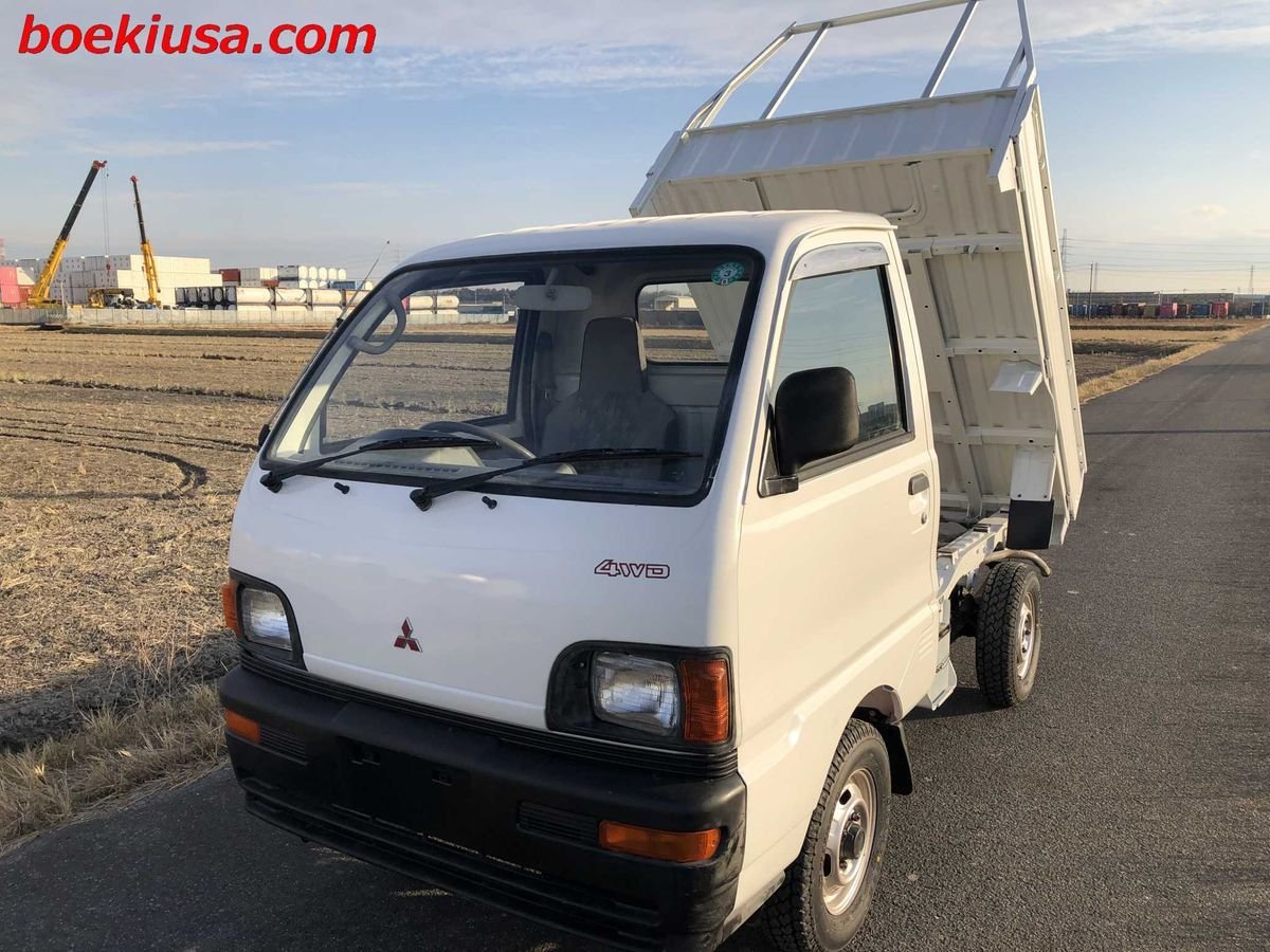 1994 Mitsubishi Minicab JDM car for sale — photo 2 of 11