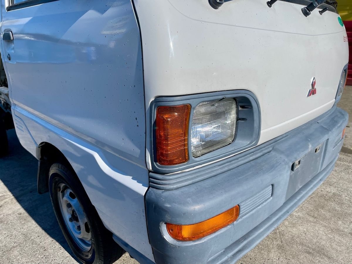 1995 Mitsubishi Minicab JDM car for sale — photo 8 of 9
