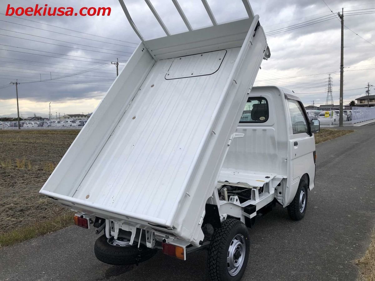 1996 Daihatsu Hijet JDM car for sale — photo 4 of 11
