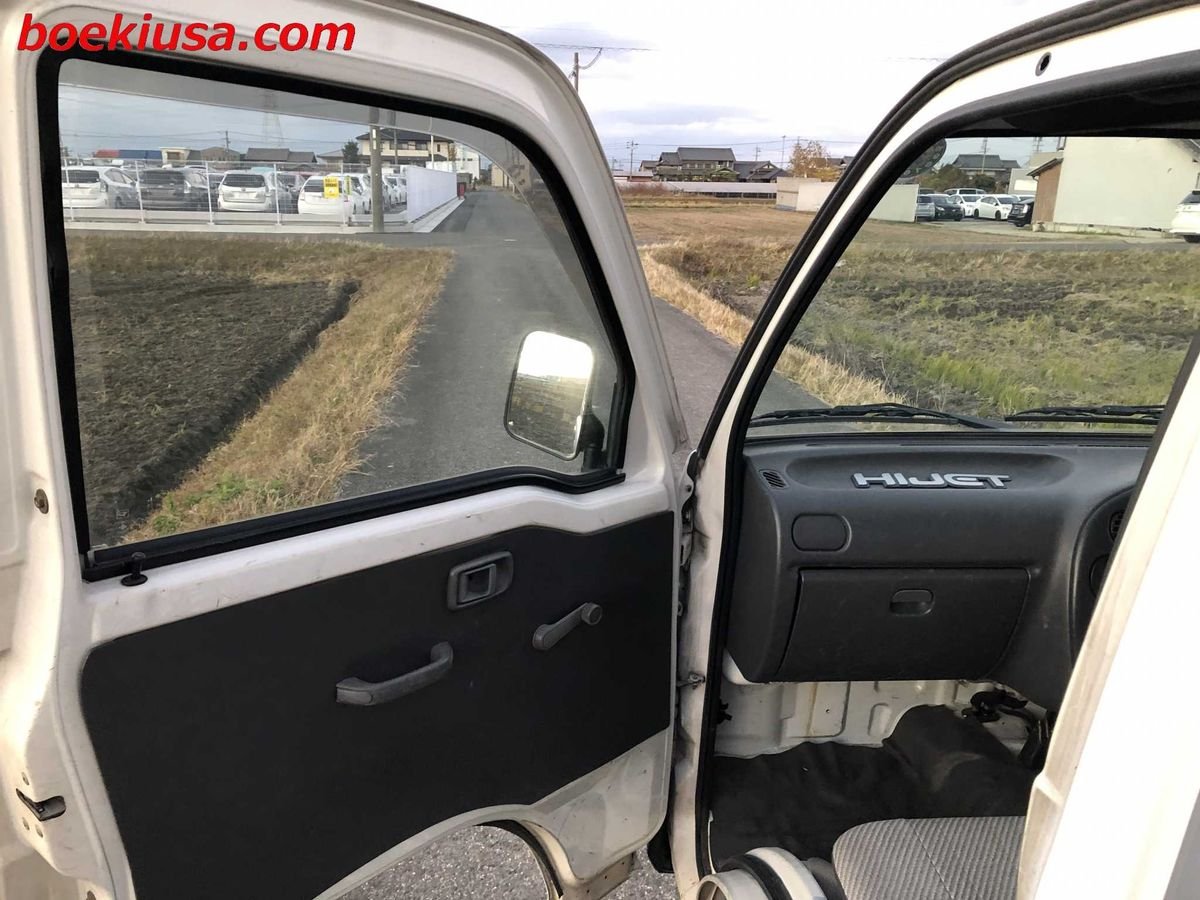 1996 Daihatsu Hijet JDM car for sale — photo 8 of 11