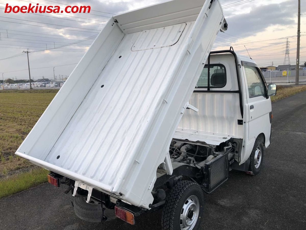 1996 Daihatsu Hijet JDM car for sale — photo 4 of 11