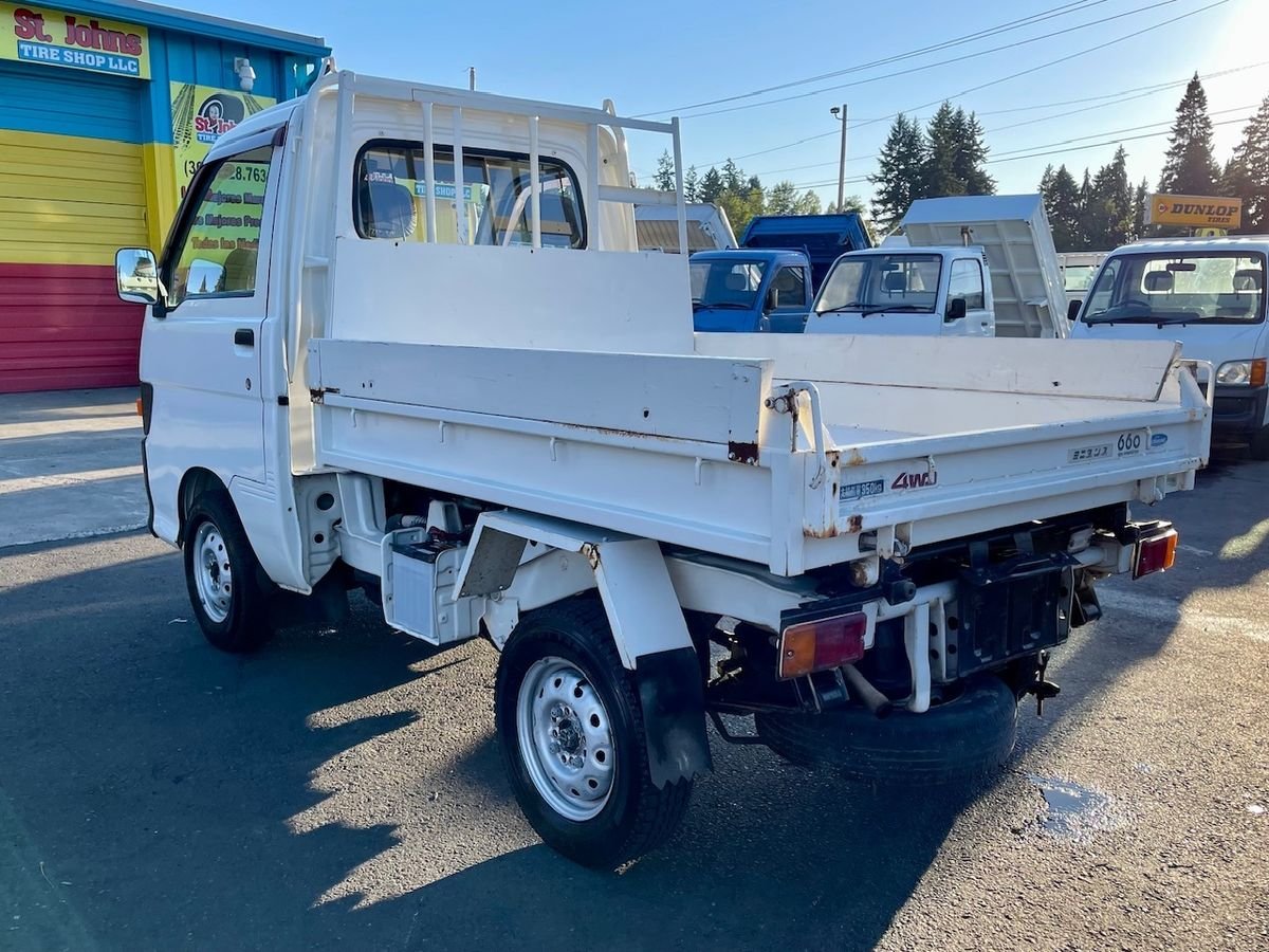 1997 Daihatsu Hijet JDM car for sale — photo 7 of 9