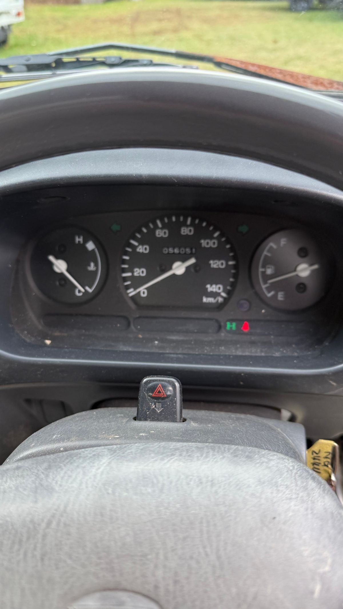 1997 Daihatsu Hijet JDM car for sale — photo 9 of 11