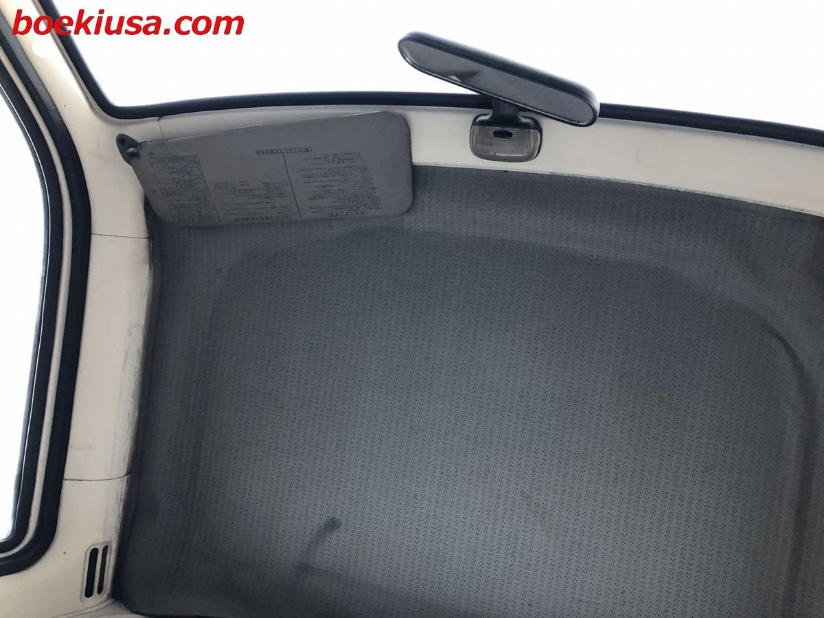 1997 Daihatsu Hijet JDM car for sale — photo 11 of 11