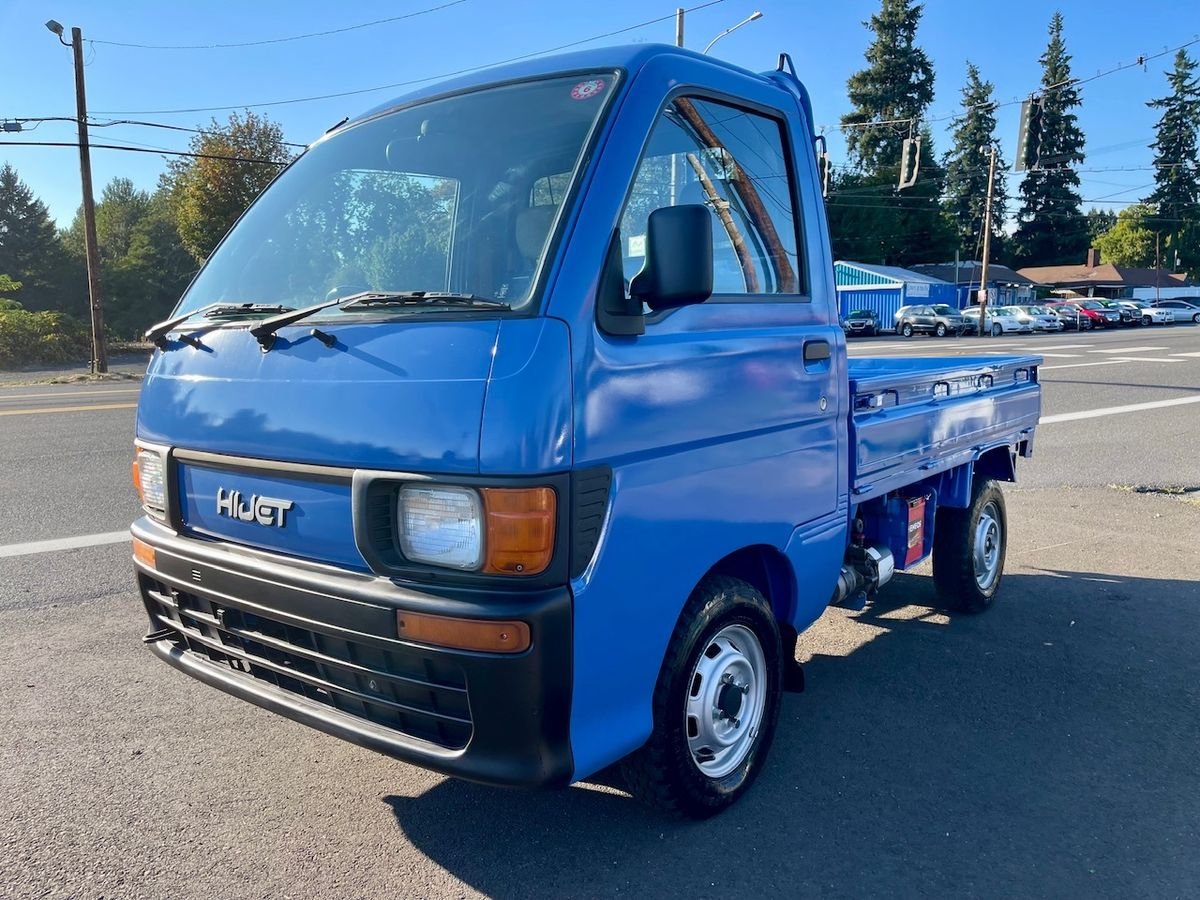 1998 Daihatsu Hijet JDM car for sale — photo 4 of 9