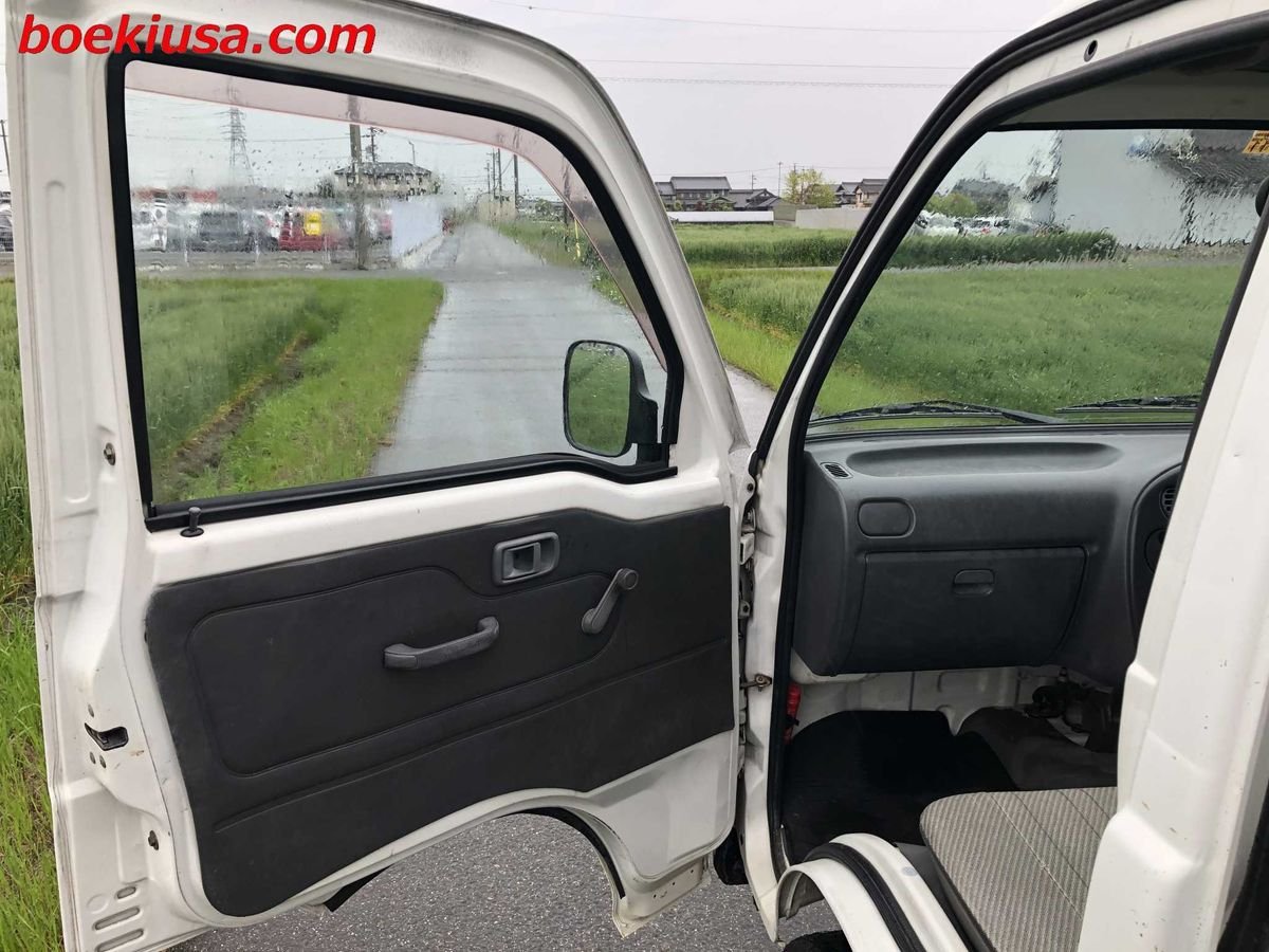 1998 Daihatsu Hijet JDM car for sale — photo 8 of 11