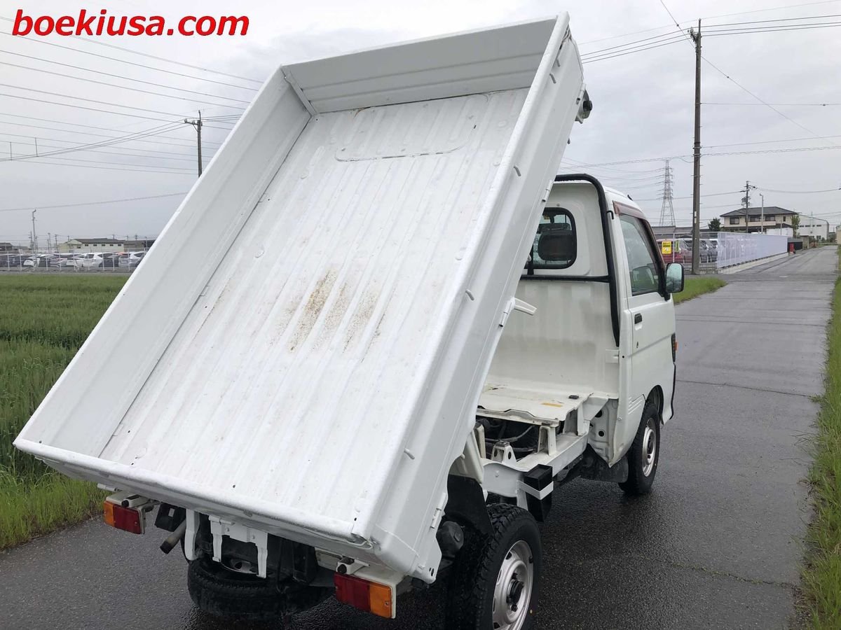 1998 Daihatsu Hijet JDM car for sale — photo 4 of 11