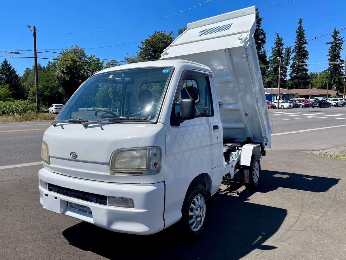 1999 Daihatsu Hijet JDM car for sale — photo 2 of 9