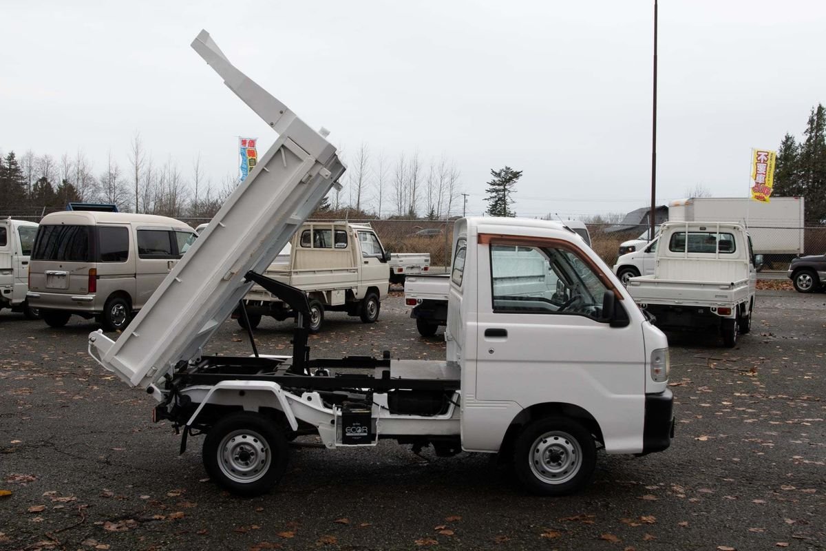 1999 Daihatsu Hijet JDM car for sale — photo 8 of 9