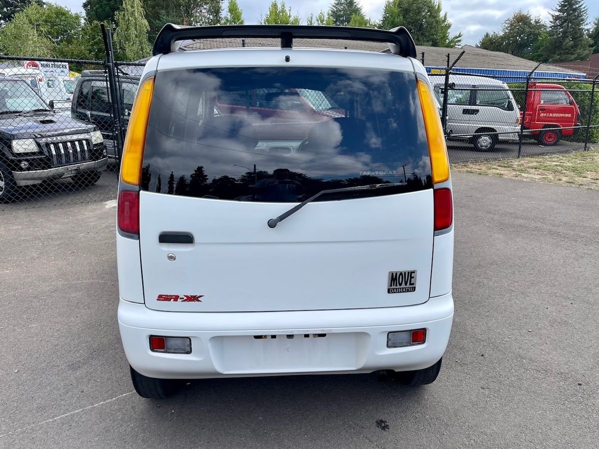 1998 Daihatsu Move JDM car for sale — photo 8 of 9