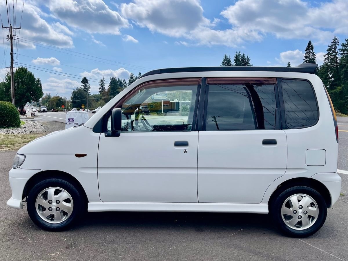1998 Daihatsu Move JDM car for sale — photo 6 of 9