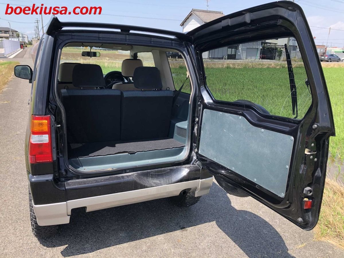 1999 Mitsubishi Pajero JDM car for sale — photo 5 of 11