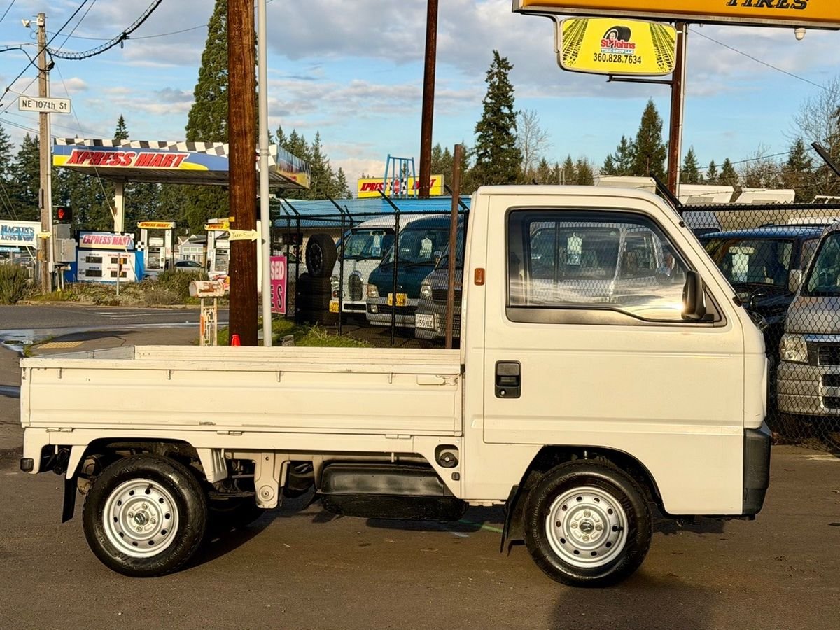 1988 Honda Acty JDM car for sale — photo 8 of 9