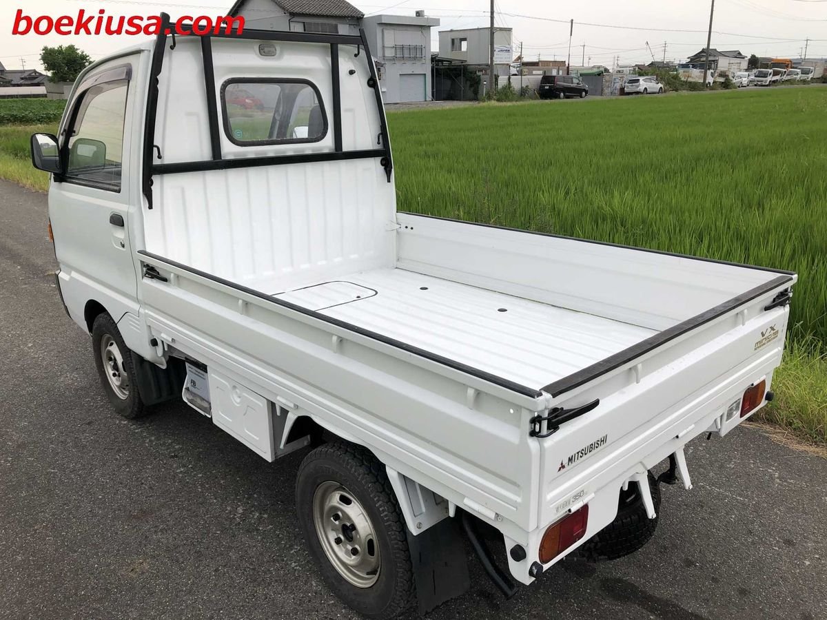 1991 Mitsubishi Minicab JDM car for sale — photo 3 of 11
