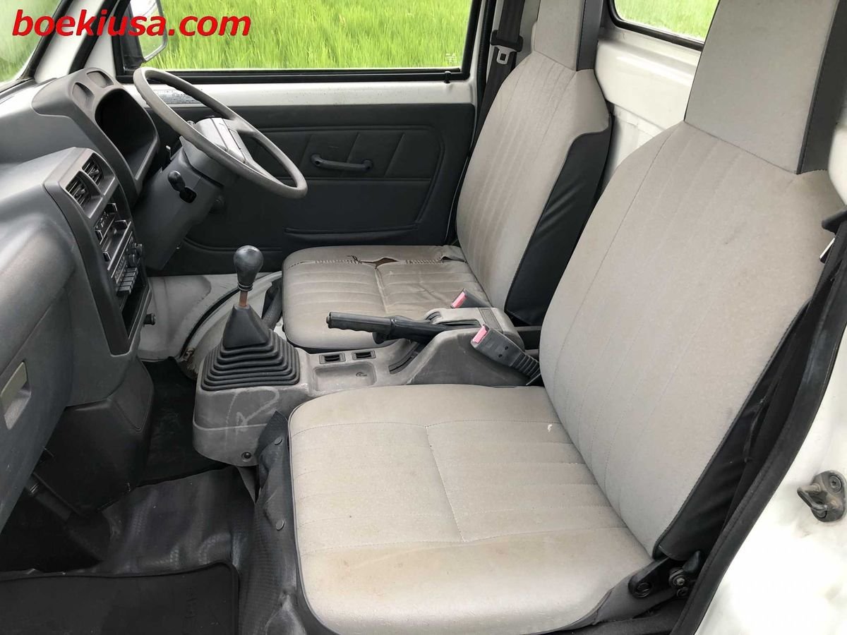 1991 Mitsubishi Minicab JDM car for sale — photo 10 of 11