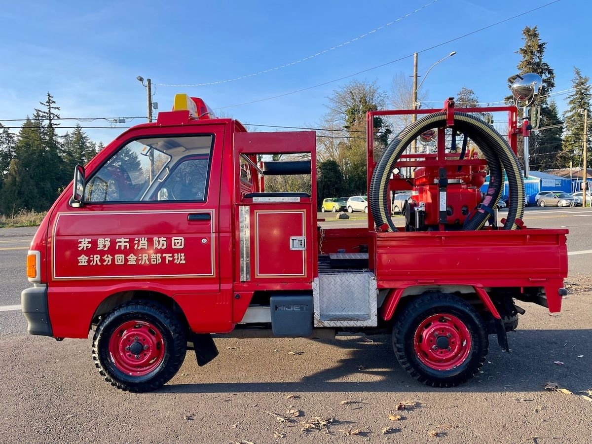 1992 Daihatsu Hijet JDM car for sale — photo 4 of 9