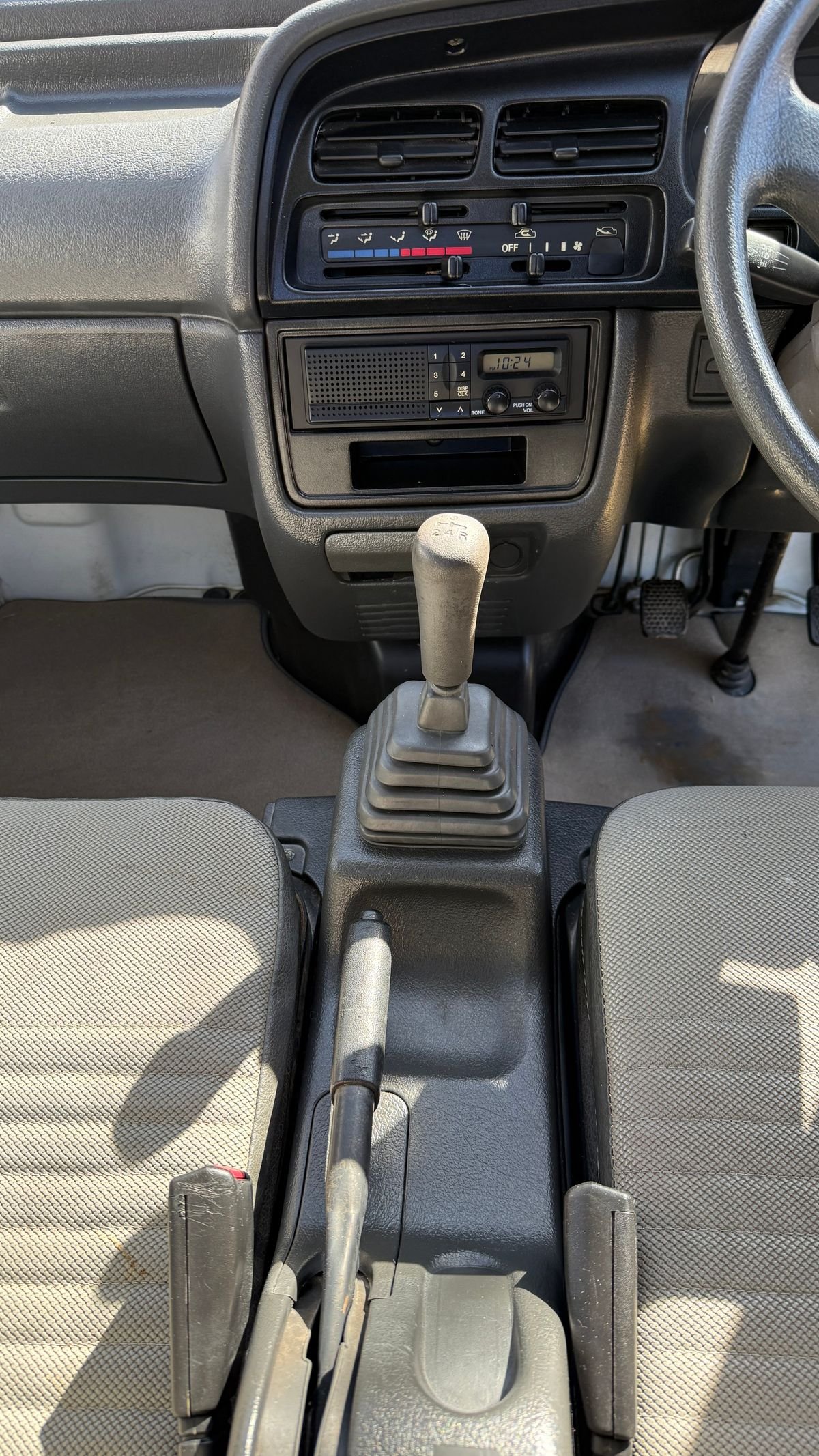1993 Suzuki Carry JDM car for sale — photo 8 of 11