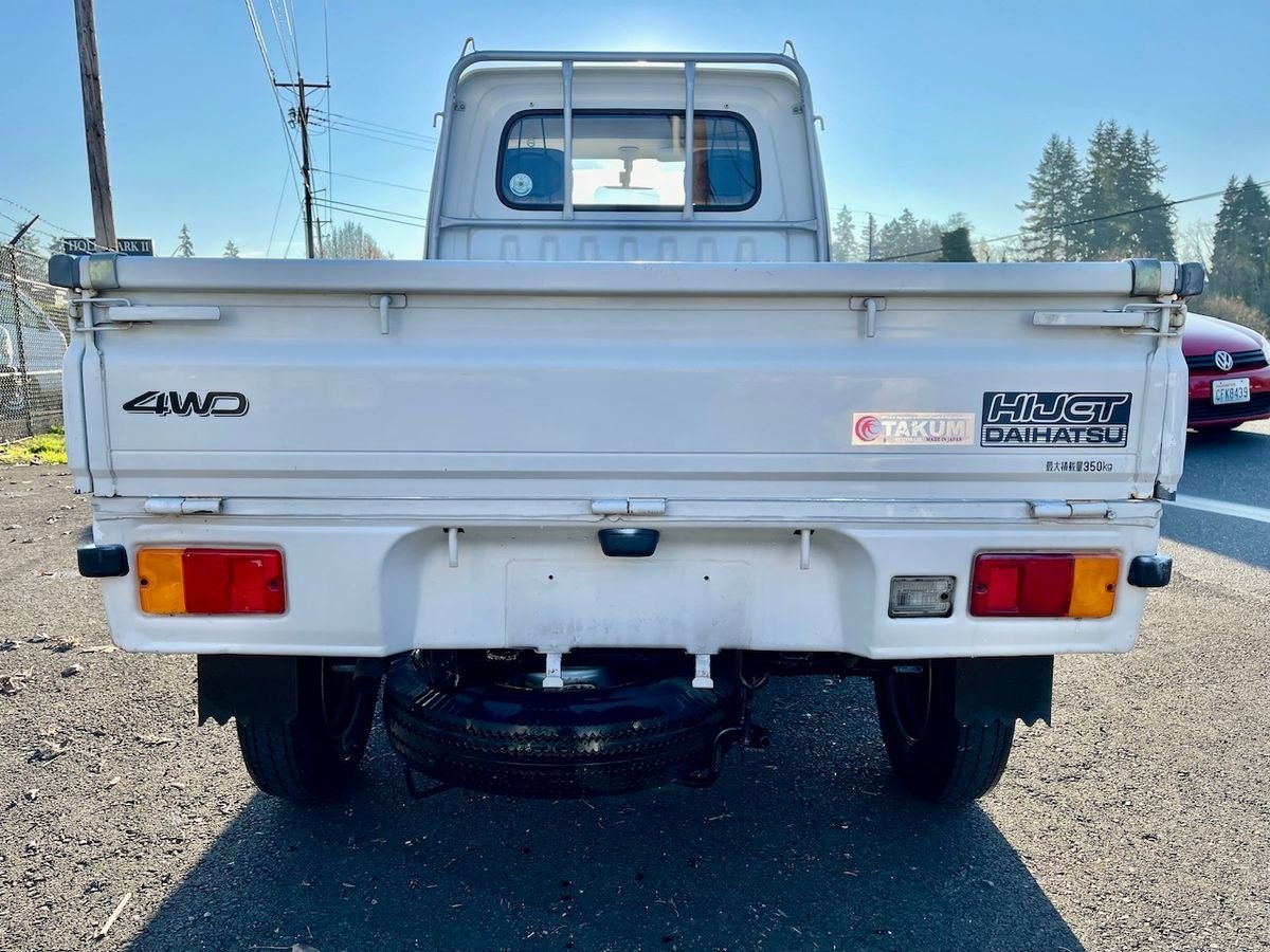 1994 Daihatsu Hijet JDM car for sale — photo 5 of 9