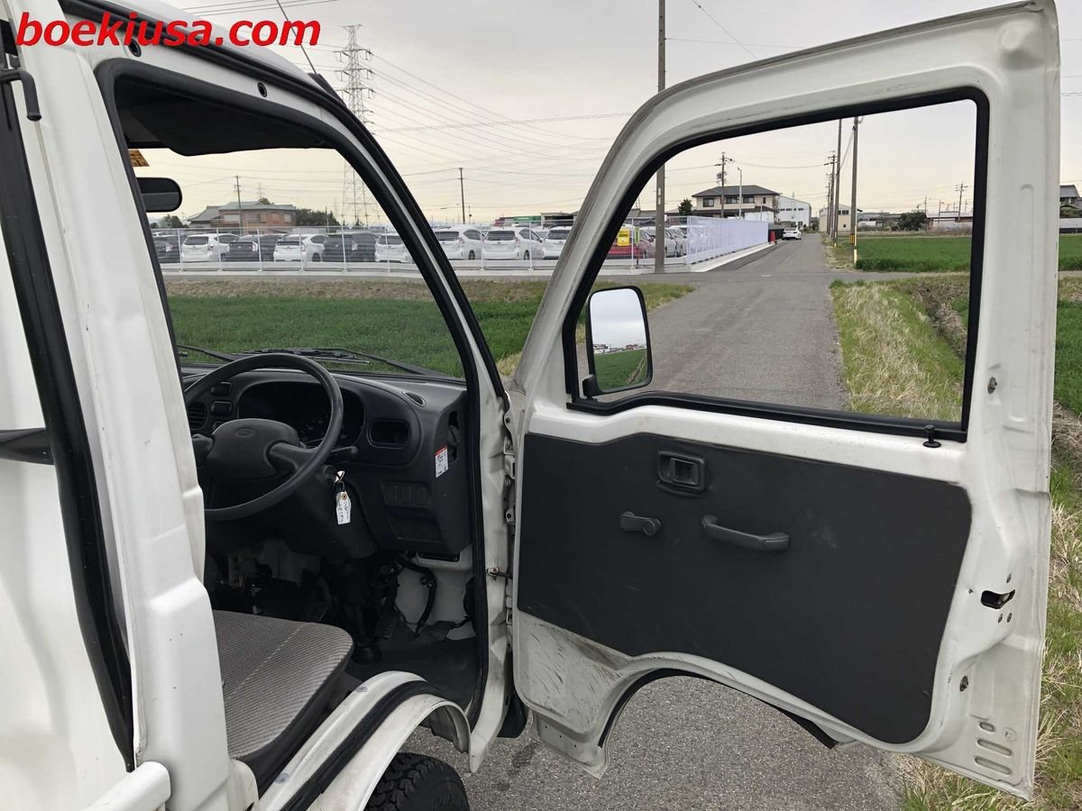 1994 Daihatsu Hijet JDM car for sale — photo 11 of 11
