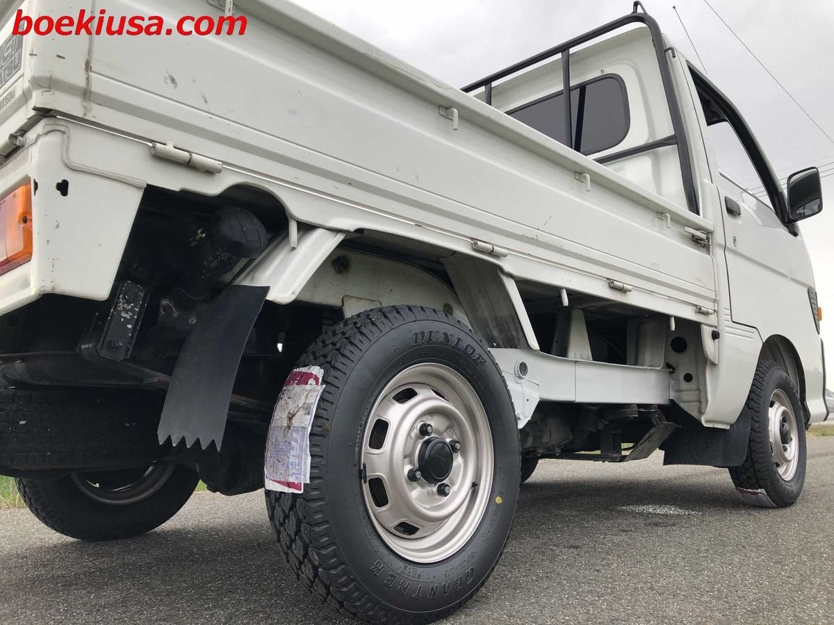 1994 Daihatsu Hijet JDM car for sale — photo 6 of 11