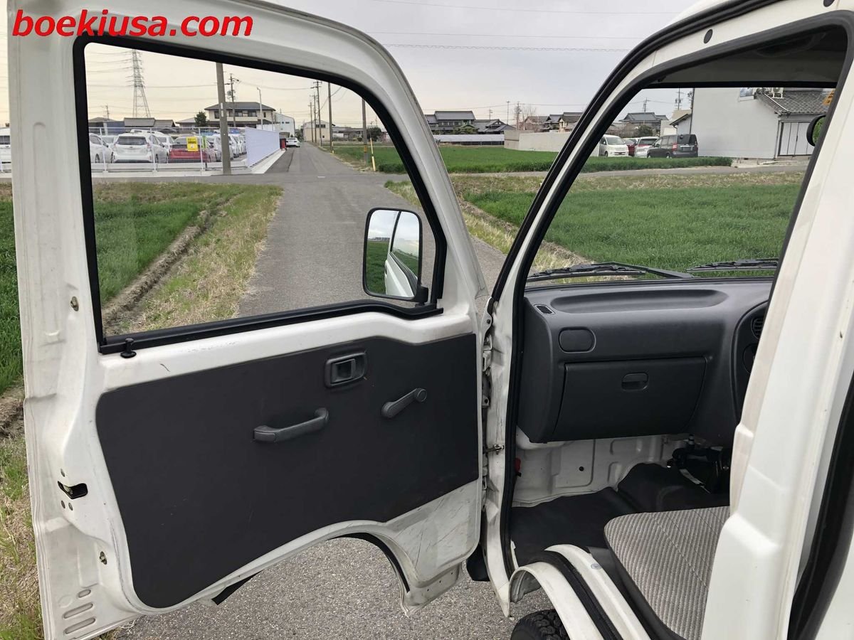1994 Daihatsu Hijet JDM car for sale — photo 8 of 11
