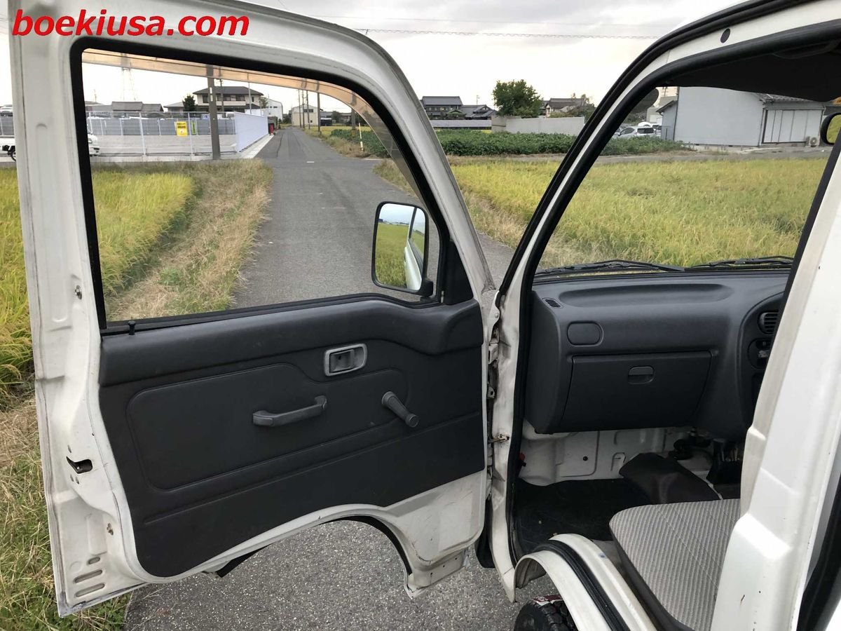 1994 Daihatsu Hijet JDM car for sale — photo 8 of 11