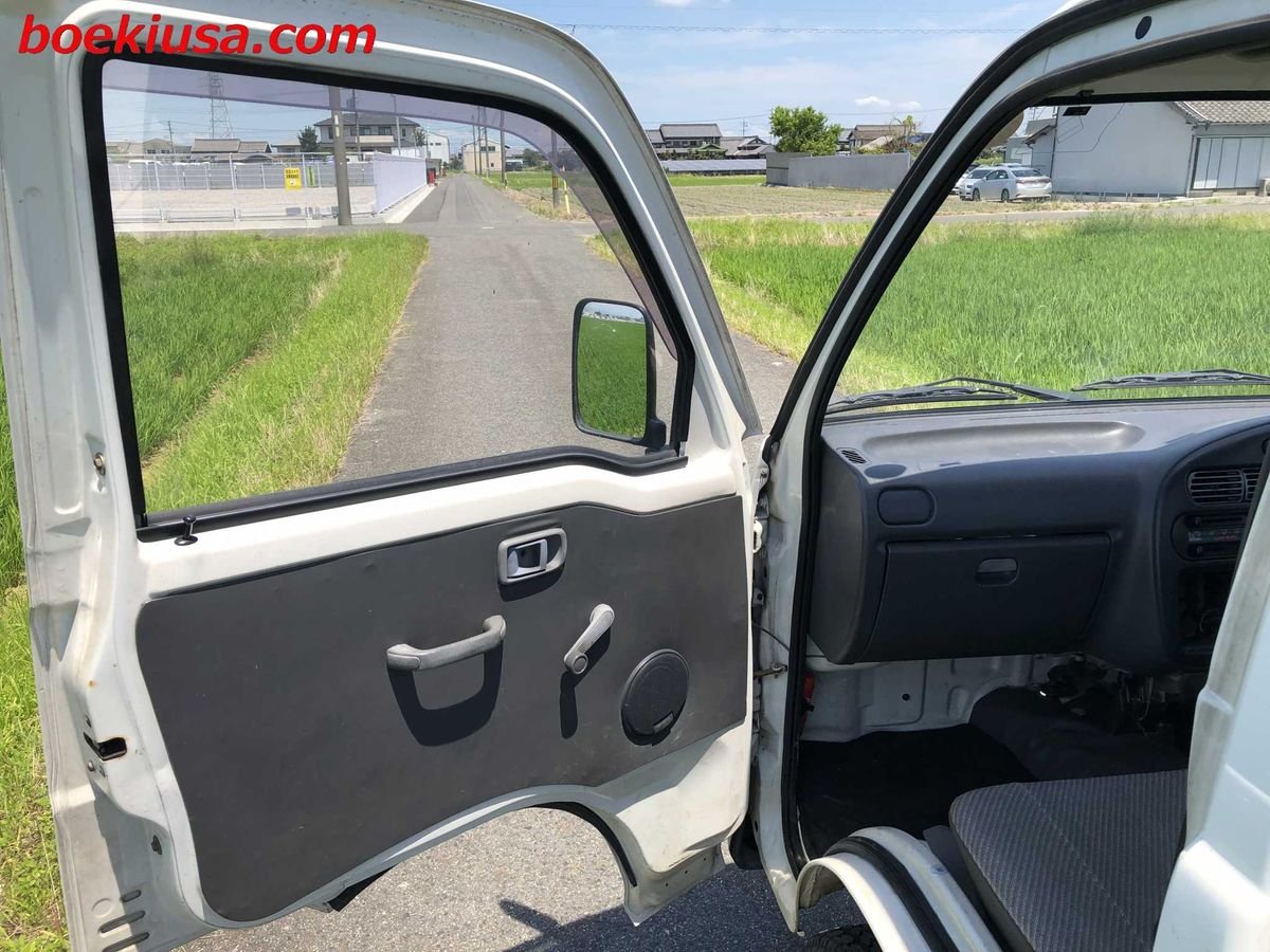 1995 Daihatsu Hijet JDM car for sale — photo 8 of 11