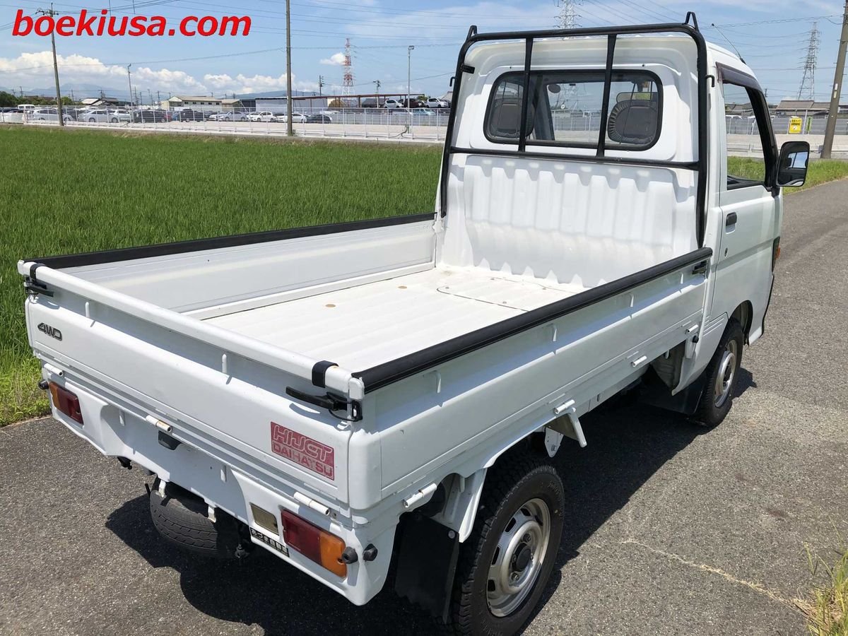 1995 Daihatsu Hijet JDM car for sale — photo 4 of 11