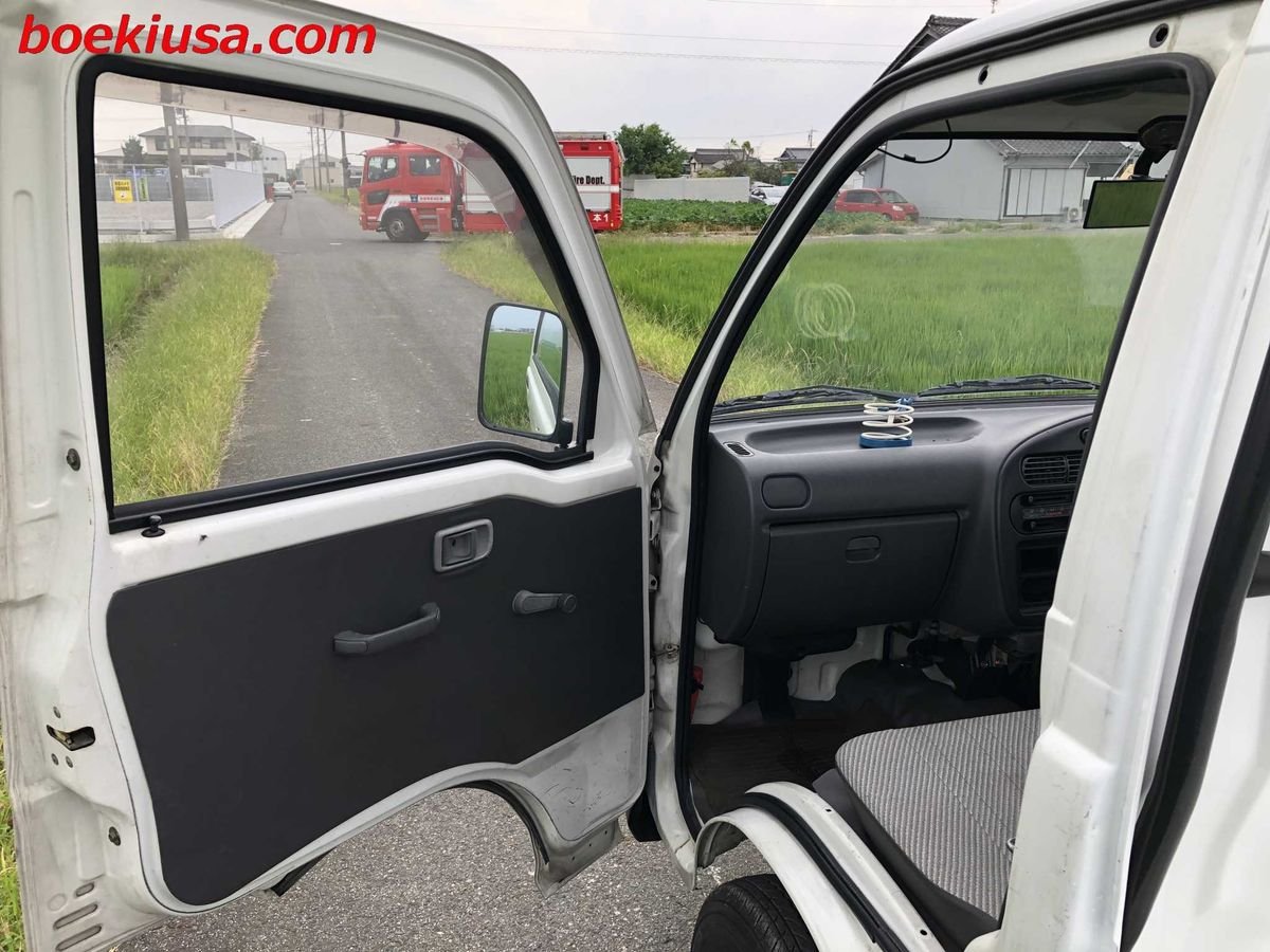 1995 Daihatsu Hijet JDM car for sale — photo 8 of 11