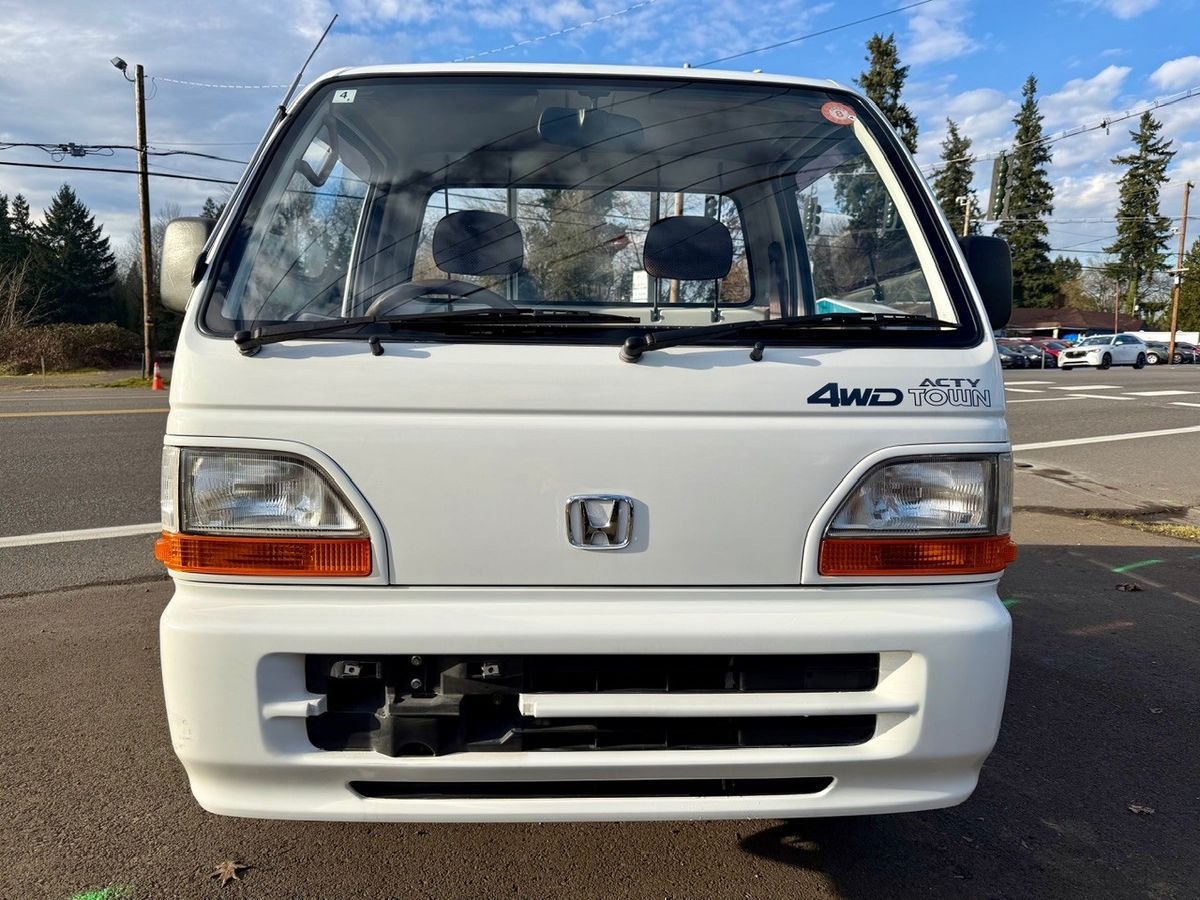 1995 Honda Accord JDM car for sale — photo 2 of 9