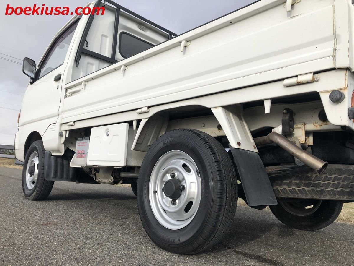 1995 Mitsubishi Minicab JDM car for sale — photo 5 of 11