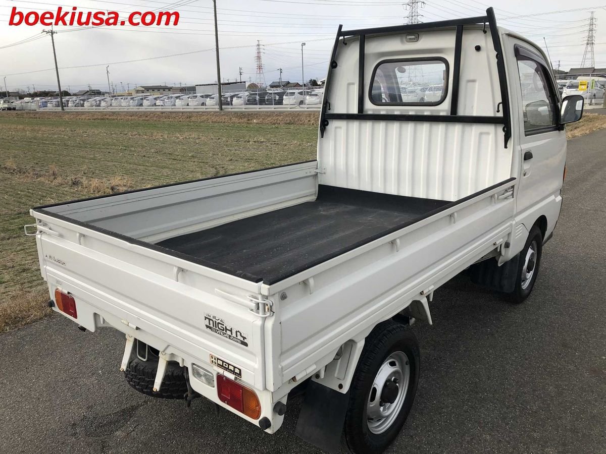 1995 Mitsubishi Minicab JDM car for sale — photo 4 of 11