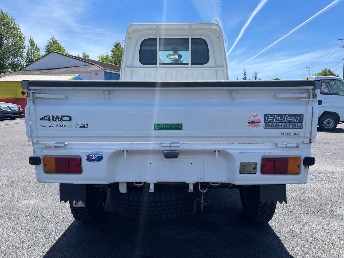 1996 Daihatsu Hijet JDM car for sale — photo 5 of 9
